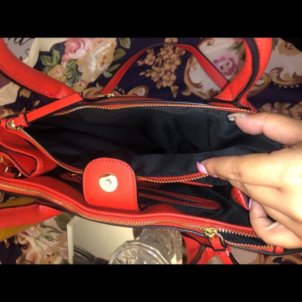 🎈Neiman Marcus Red Handbag 🎈 - Picture 4 of 8
